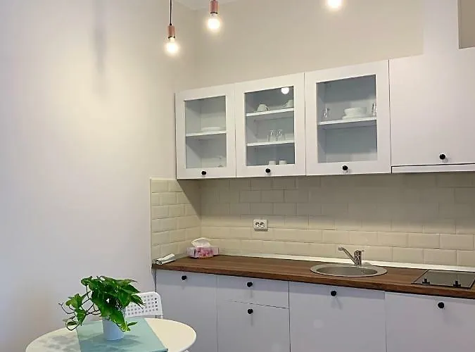 Maison 33 * Boekarest