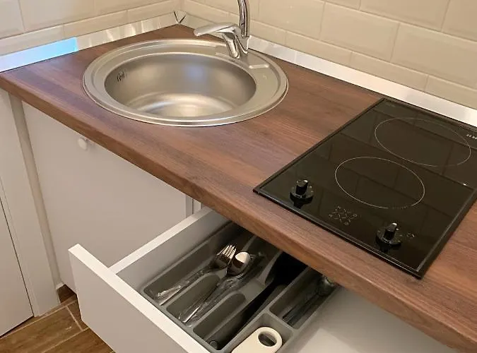 Maison 33 Апартаменти Бухарест